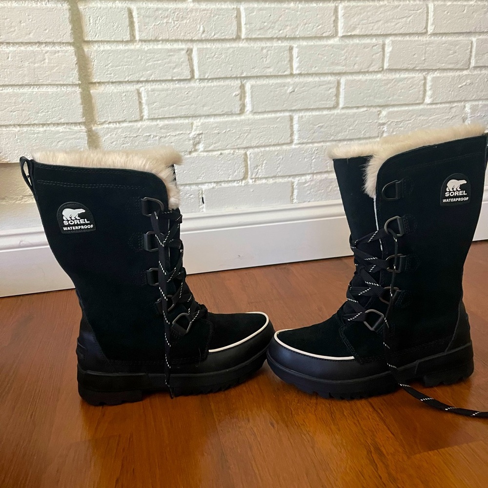 Sorel womens Tivoli tall winter boots. Black. New, only wore 1x. Original box.